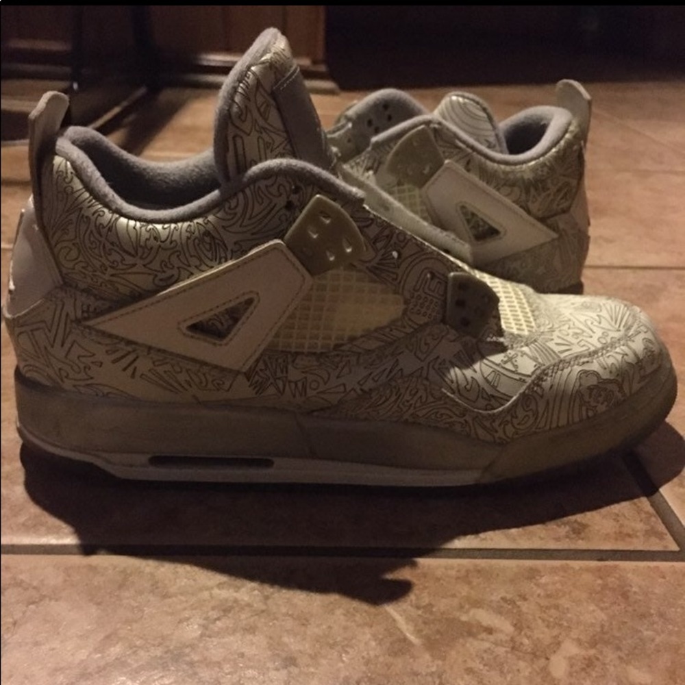 Jordan Laser 4